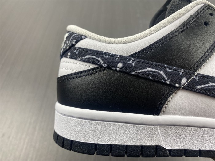Dunk Low Black Paisley DH4401-100