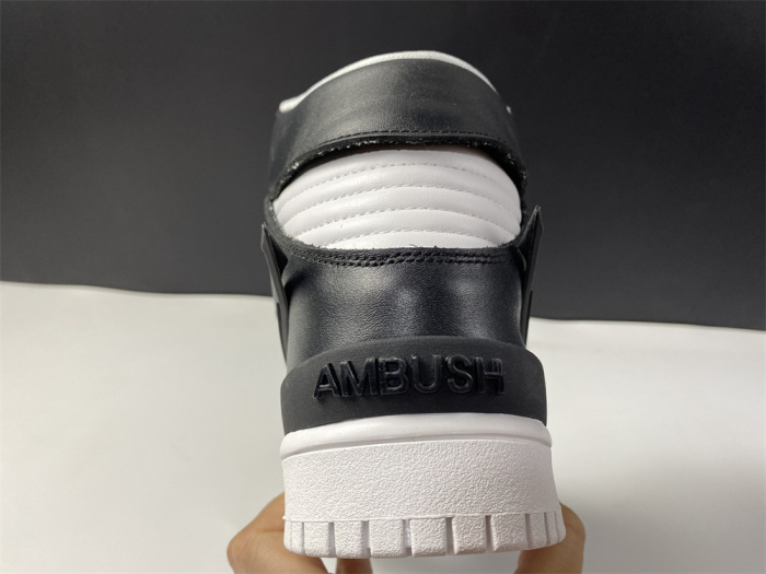 Dunk High Ambush Black White CU7544-001