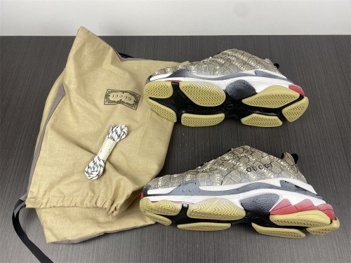 G*ucci x B*alenciaga The Hacker Project Triple S Beige  681066ULZ10 9795