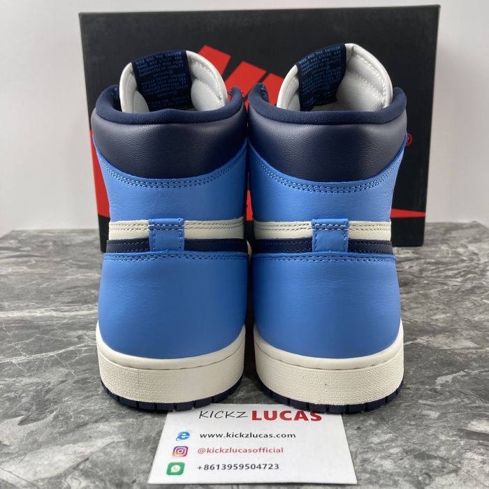 Air Jordan 1 Retro High Obsidian UNC 555088-140