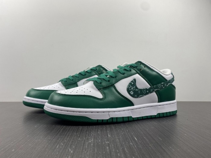 Dunk Low Essential Paisley Pack Green  DH4401-102