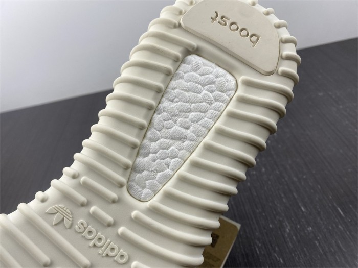 Yeezy Boost 350 Turtle Dove  AQ4832