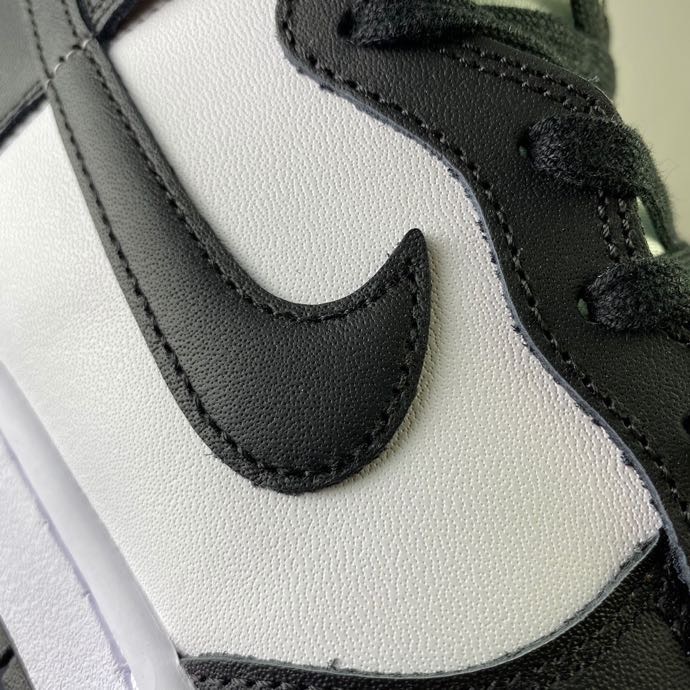 Dunk High Panda  DD1399-103