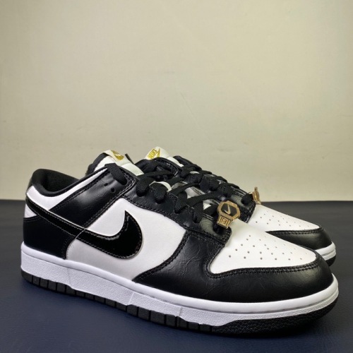 Dunk Low World Champs Black White  DR9511-100