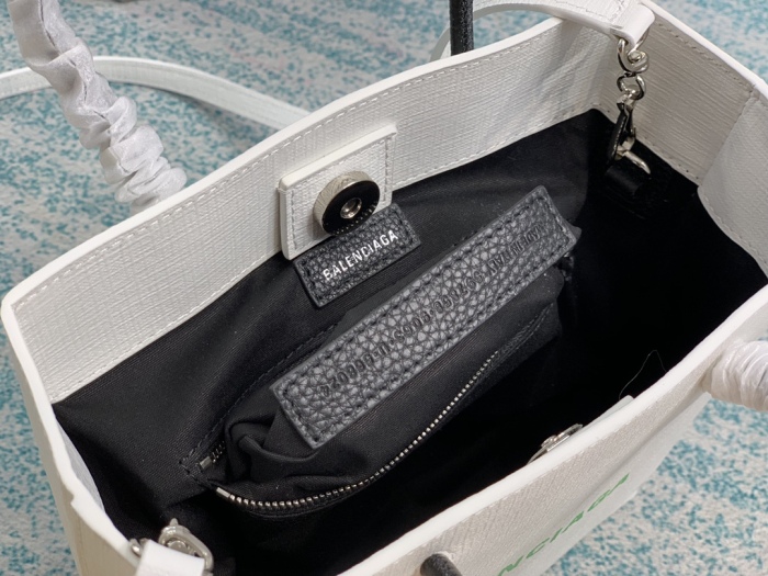 B*alenciaga Top Bag 19*20*9cm 5