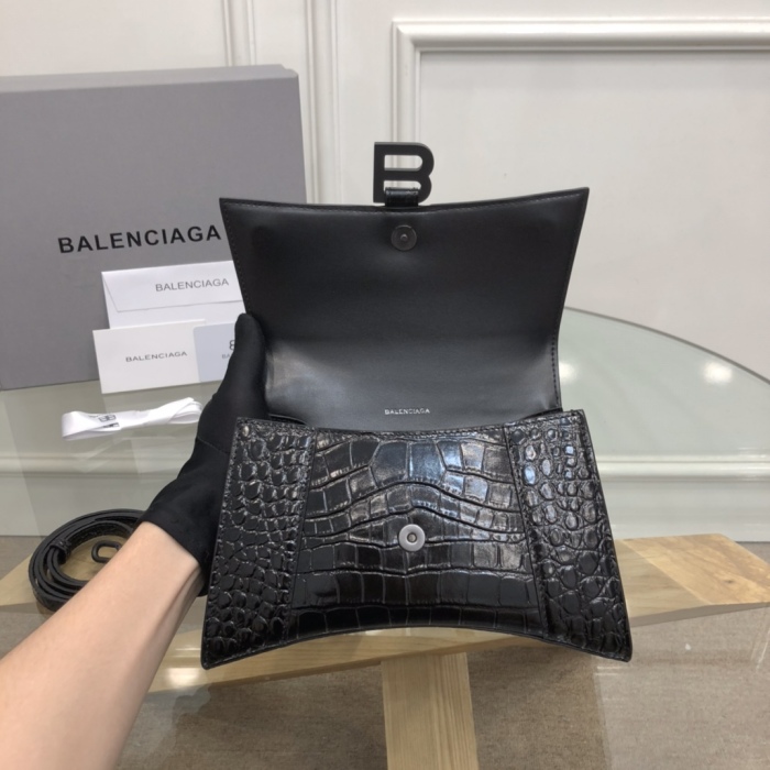 B*alenciaga Top Bag 32