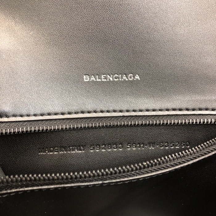 B*alenciaga Top Bag 32