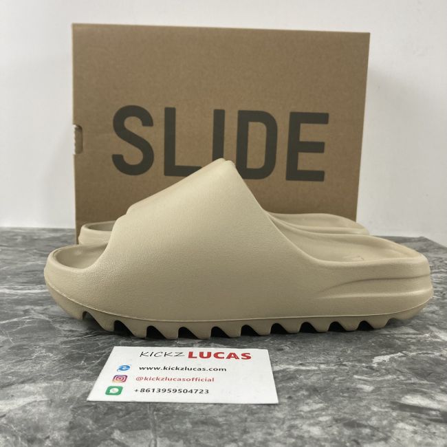 Yeezy Slide Pure (Restock Pair)  GW1934
