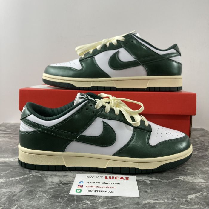 Dunk Low Vintage Green DQ8580-100