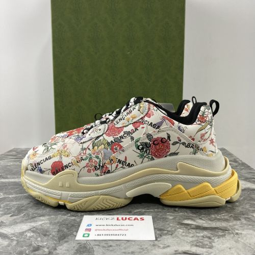 G*ucci x B*alenciaga The Hacker Project Triple S Flora Print  677195UL110 8461