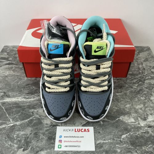 Dunk Low SE Free 99 DH0952-001