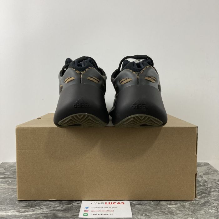 Yeezy 700 V3 Clay Brown GY0189