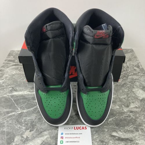 Air Jordan 1 Retro High Pine Green Black  555088-030