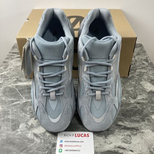 Yeezy Boost 700 V2 Hospital Blue  FV8424