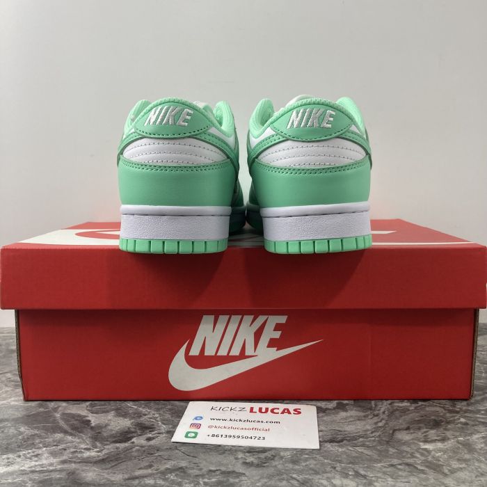 Dunk Low  Green Glow   DD1503-105