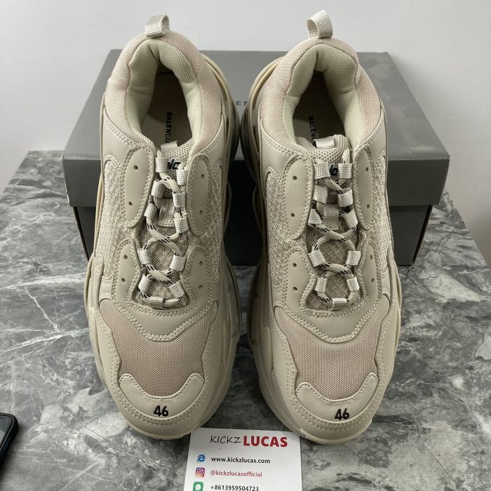 B*alenciaga Triple S Beige  524039W2FW19700