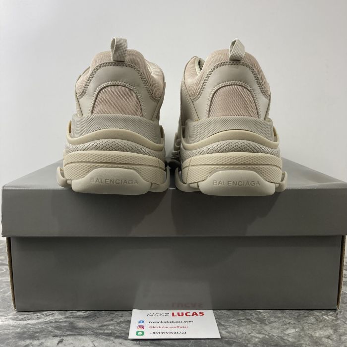 B*alenciaga Triple S Beige  524039W2FW19700
