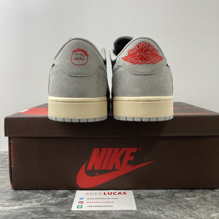 Air Jordan 1 Retro travis scott imagine