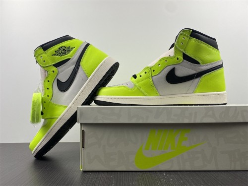 Air Jordan 1 Retro High OG Visionaire 555088-702