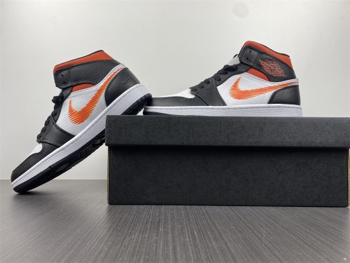 Air Jordan 1 Mid Zig Zag  DN4929-100