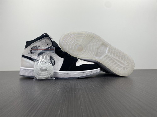 Air Jordan 1 Mid Diamond Shorts  DH6933-100