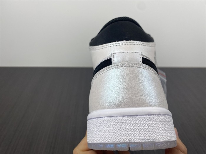 Air Jordan 1 Mid Diamond Shorts  DH6933-100