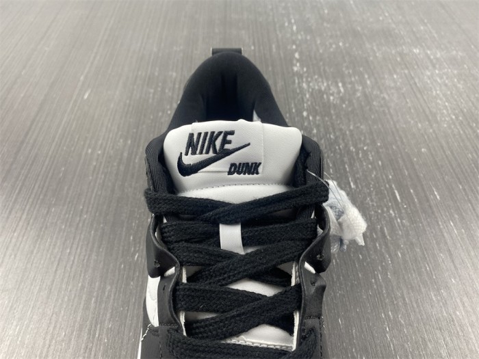 Dunk Low Disrupt 2 Panda  DV4024-002