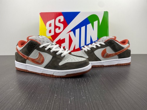 SB Dunk Low Crushed Skate DH7782-001