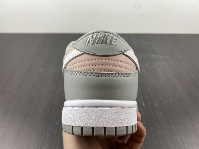 Dunk Low Pink Oxford  DM8329-600