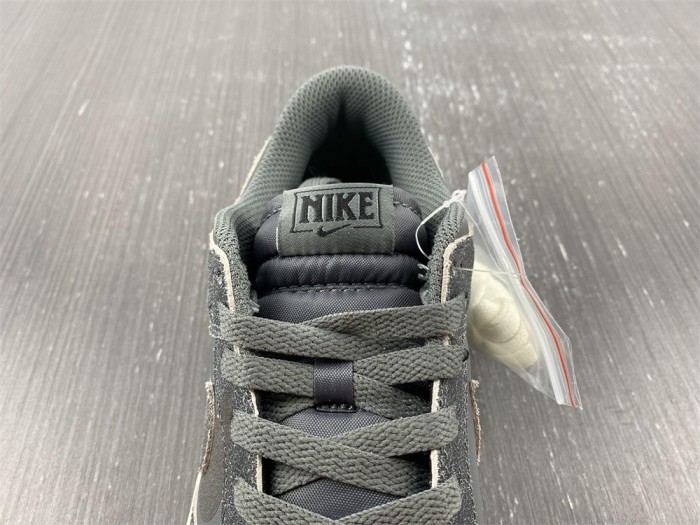 Dunk Low Swoosh Shadow Iron Grey  DQ7681-001