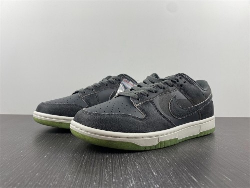 Dunk Low Swoosh Shadow Iron Grey  DQ7681-001