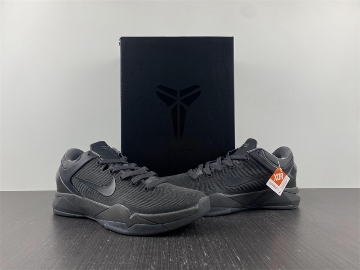Kobe 7 Black Mamba Collection Fade to Black  869460-442