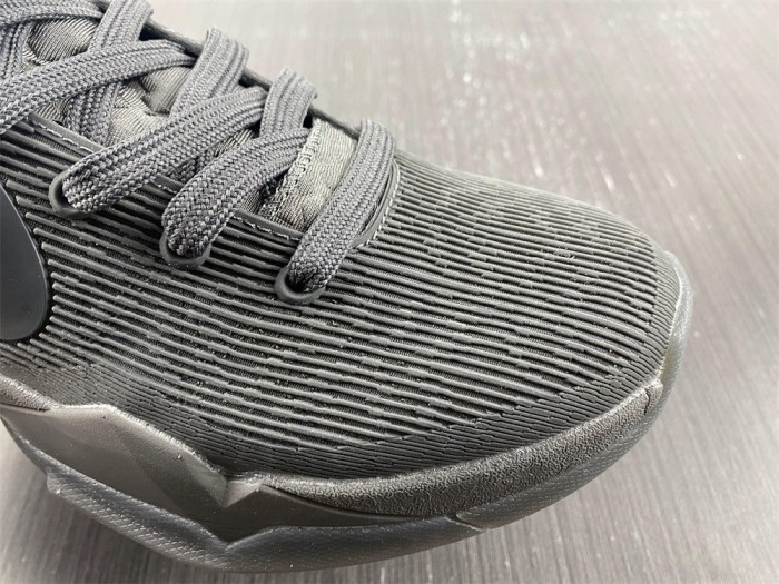 Kobe 7 Black Mamba Collection Fade to Black  869460-442