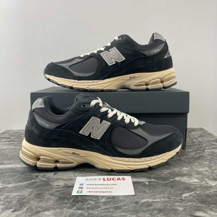 New Balance 2002R Navy Eclipse M2002RCA