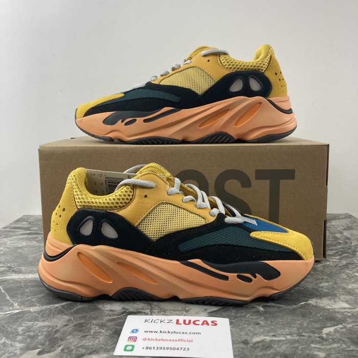 Yeezy Boost 700 Sun GZ6984