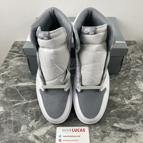 Air Jordan 1 Retro High OG Stealth 555088-037