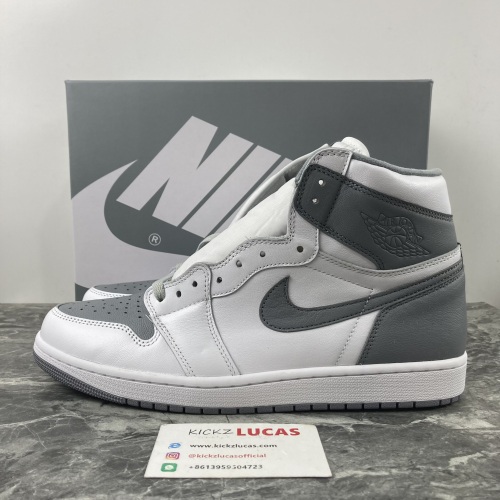 Air Jordan 1 Retro High OG Stealth 555088-037