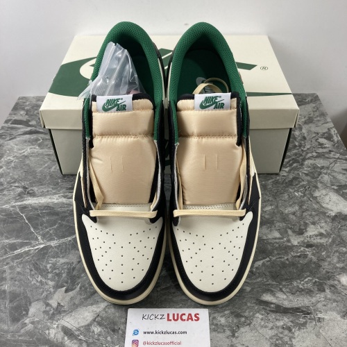 Air Jordan 1 Low Travis Scott Green white