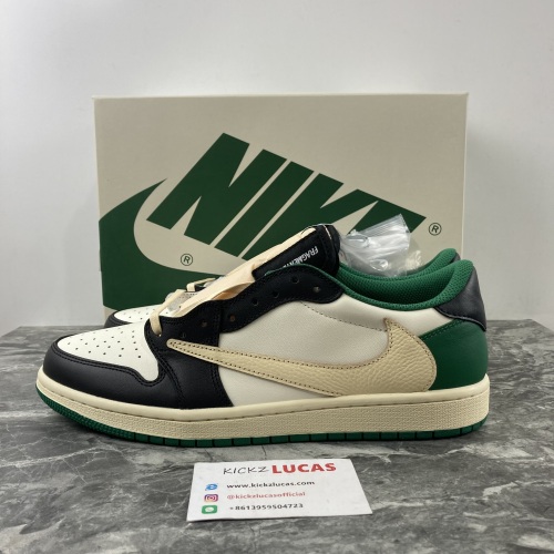 Air Jordan 1 Low Travis Scott Green white