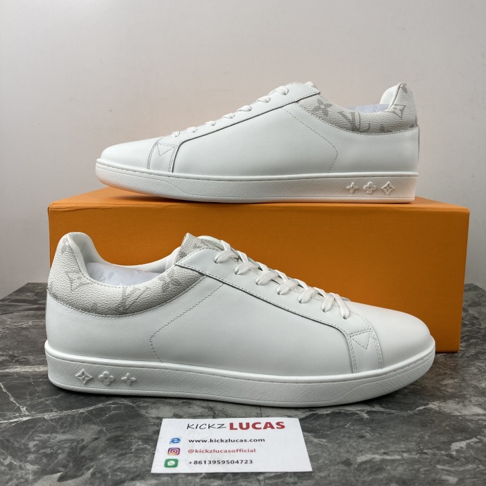 Men L*ouis V*uitton Top Sneaker CP221026-1