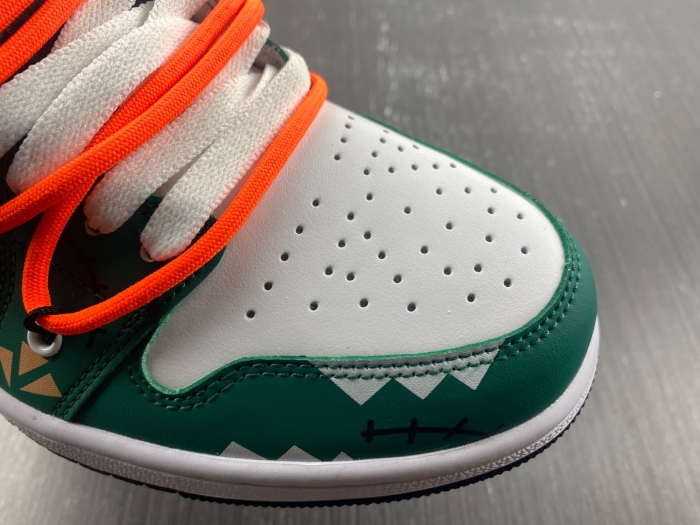 Jordan 1 Custom Green MK221112-9