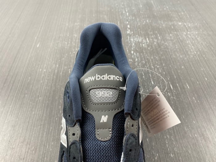 New Balance 992 Navy Grey M992GG