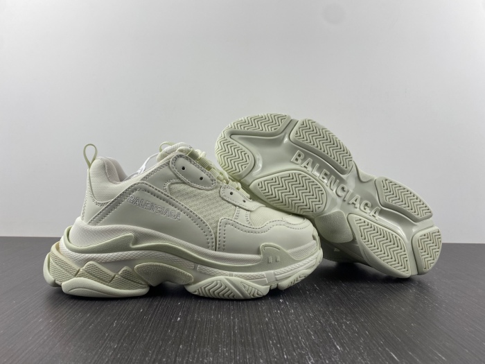 Men Women B*alenciaga Top Sneaker Triple s AM221111-5