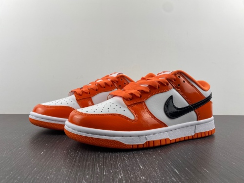 Dunk Low Patent Halloween  DJ9955-800