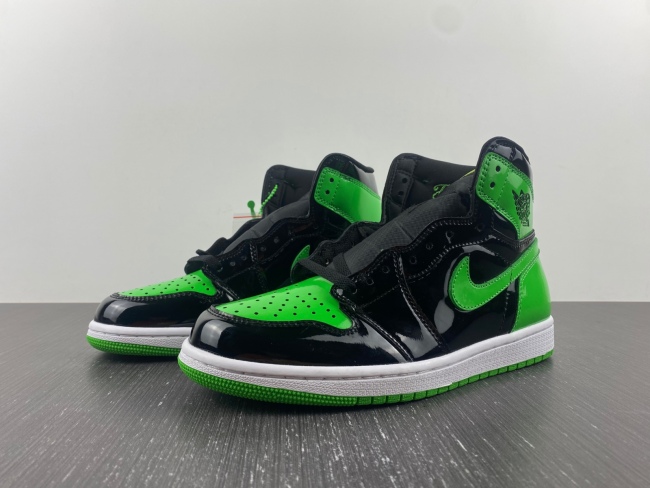 Air Jordan 1 Pine Green 555088-030