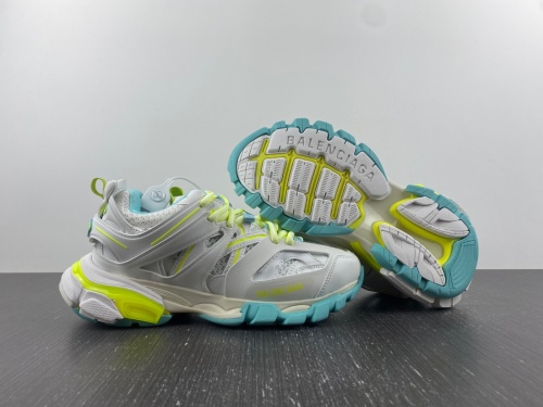 B*alenciaga Track AM221114-3