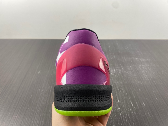 Kobe 8 Mambacurial  615315-500