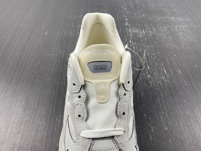 New Balance 992 White Silver  M992MD