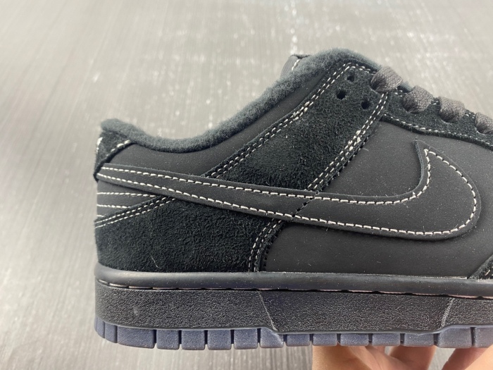 Dunk Low black