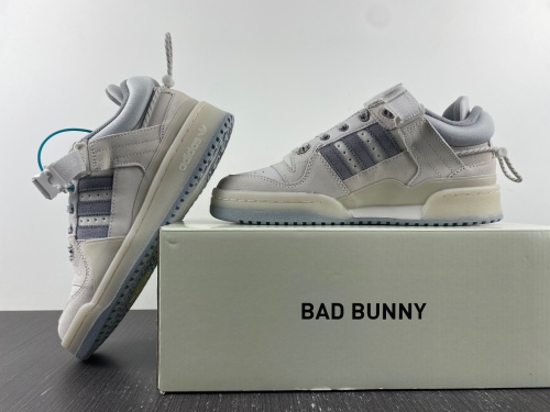 Forum Buckle Low Bad Bunny Last Forum  HQ2153
